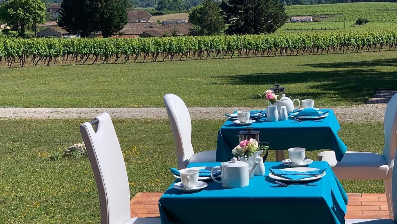 Les Grands Bois Bed & Breakfast Pomport Bagian luar foto