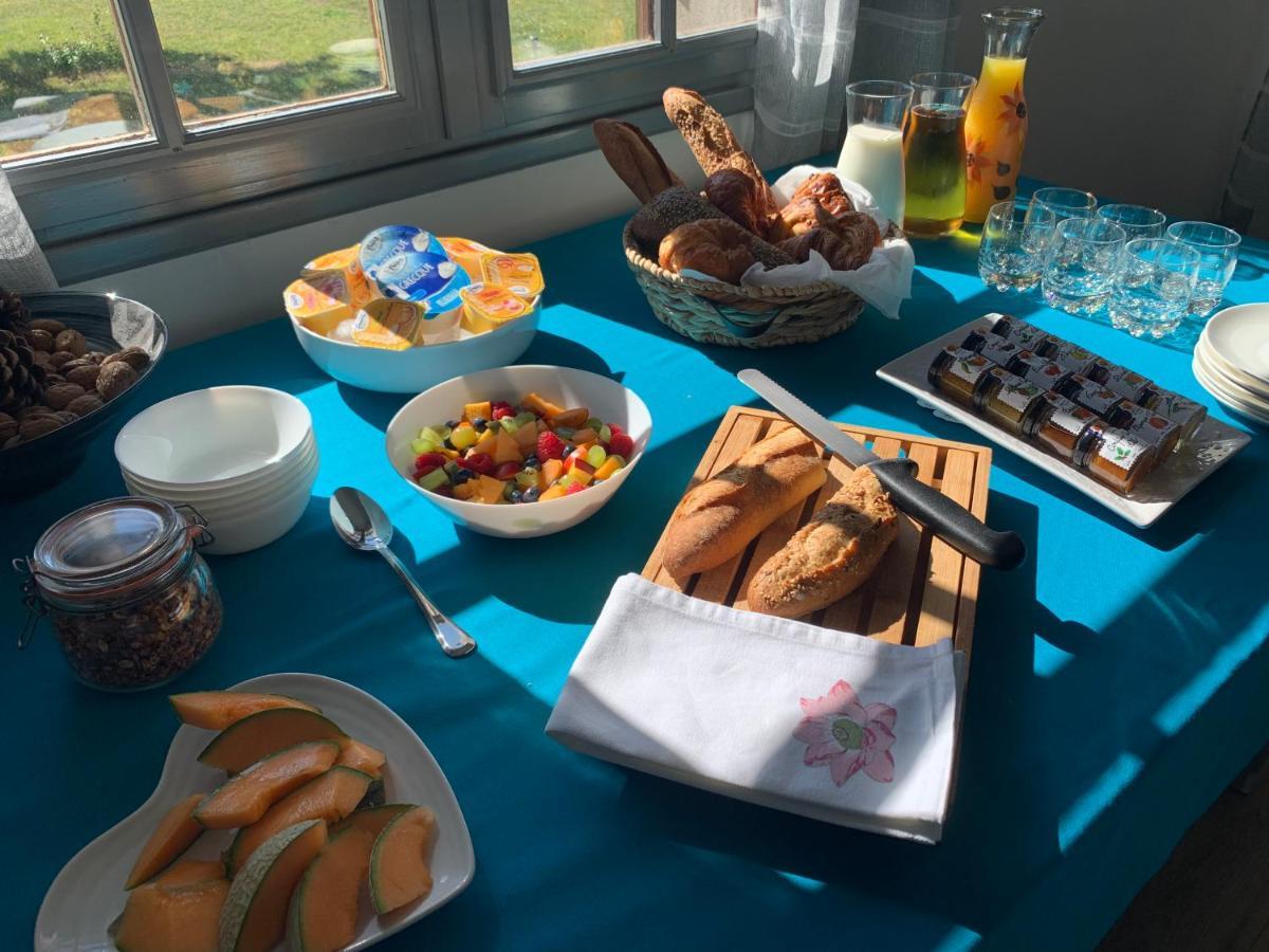 Les Grands Bois Bed & Breakfast Pomport Bagian luar foto